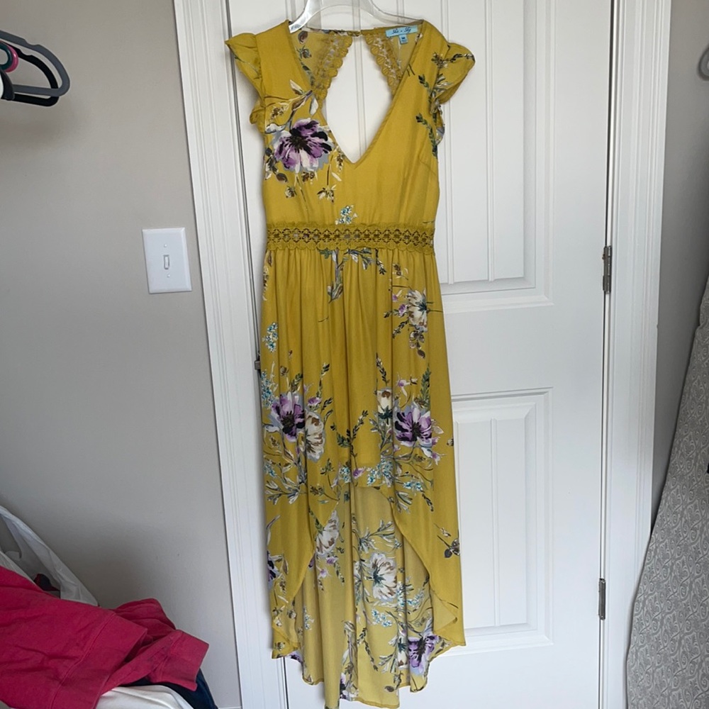 High Low Open Back Floral Dress (size M)